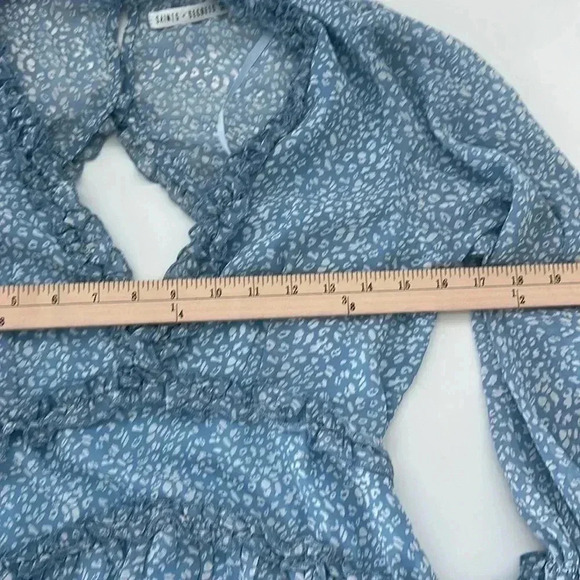 Saints + Secrets X Hello Molly Feel The Vibe Floral Ruffle Dress Size US Small - Picture 9 of 12